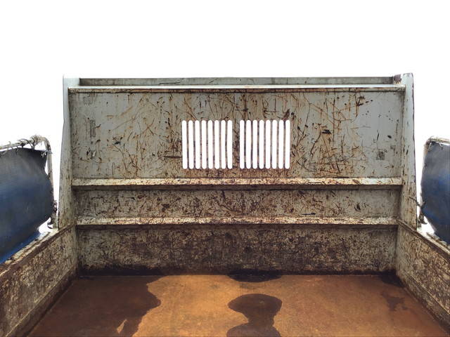 三菱ふそうキャンターダンプ小型（2t・3t）[写真11]