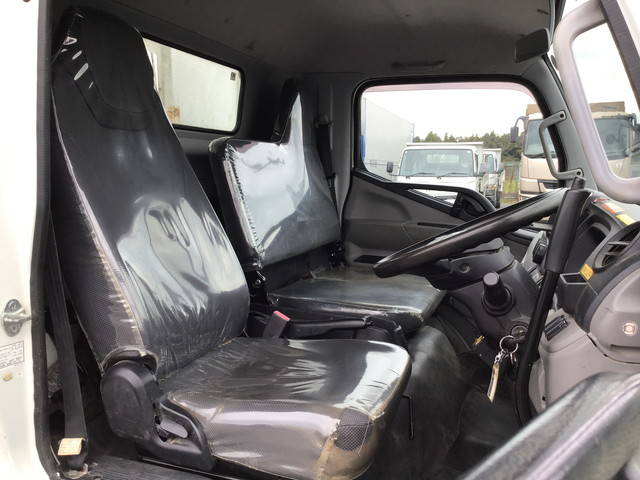 三菱ふそうキャンターダンプ小型（2t・3t）[写真25]