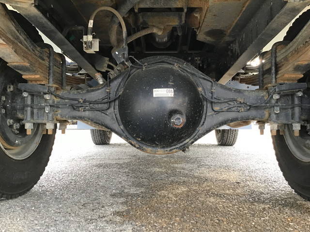 いすゞフォワードダンプ中型（4t）[写真17]