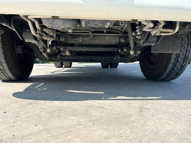 三菱ふそうキャンター冷凍車（冷蔵車）小型（2t・3t）[写真13]