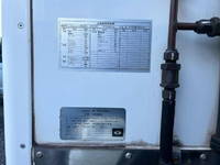 三菱ふそうキャンター冷凍車（冷蔵車）小型（2t・3t）[写真28]