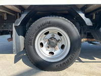 三菱ふそうキャンター冷凍車（冷蔵車）小型（2t・3t）[写真09]