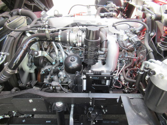 いすゞフォワードクレーン4段増トン（6t・8t）[写真26]