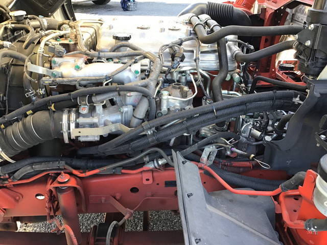 日野レンジャー冷蔵冷凍ウイング中型（4t）[写真27]