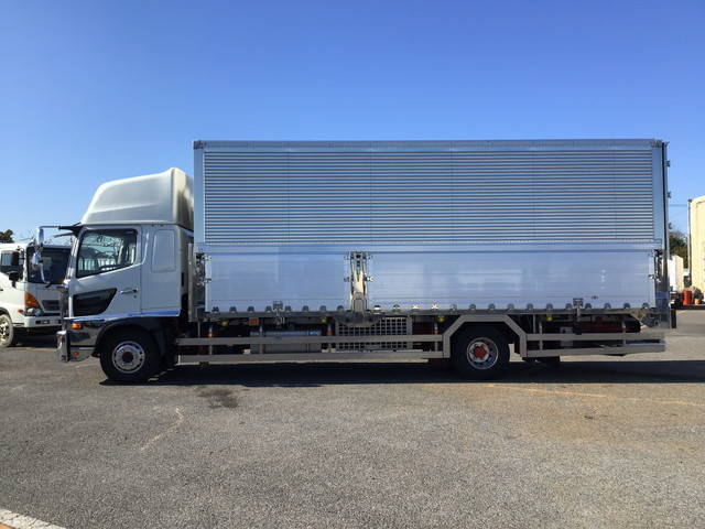 日野レンジャー冷蔵冷凍ウイング中型（4t）[写真05]