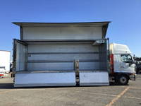 日野レンジャー冷蔵冷凍ウイング中型（4t）[写真06]