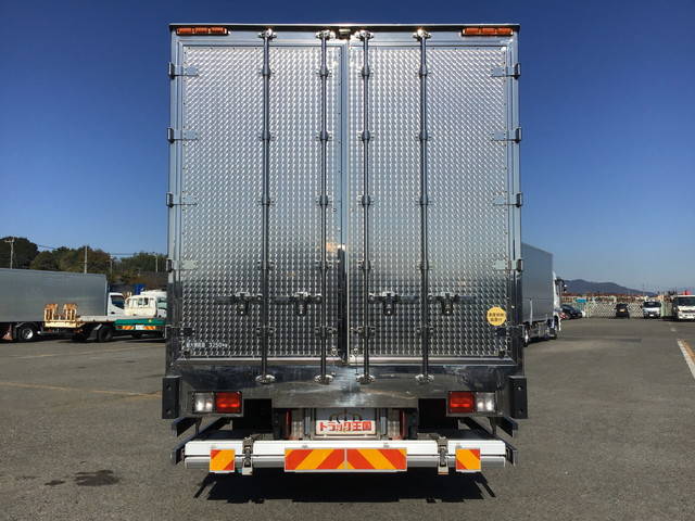 日野レンジャー冷蔵冷凍ウイング中型（4t）[写真09]