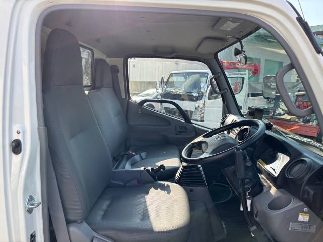 日野デュトロ高所作業車小型（2t・3t）[写真10]