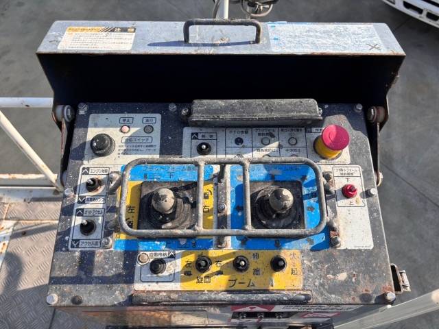 日野デュトロ高所作業車小型（2t・3t）[写真12]