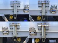 いすゞギガ冷蔵冷凍ウイング大型（10t）[写真15]