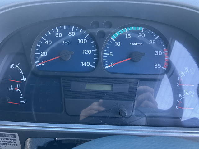 UDトラックスコンドルアルミウイング中型（4t）[写真13]