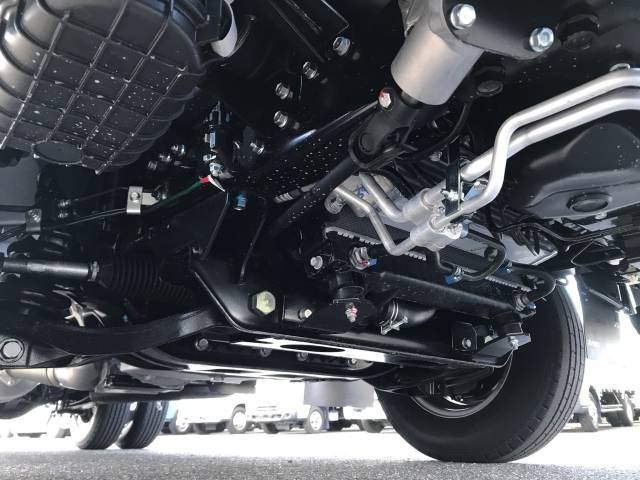 三菱ふそうキャンター平ボディ小型（2t・3t）[写真21]