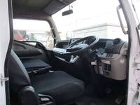 三菱ふそうキャンターダブルキャブ（Wキャブ）小型（2t・3t）[写真10]