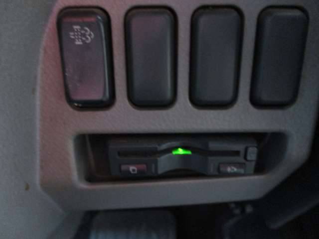 三菱ふそうキャンターダブルキャブ（Wキャブ）小型（2t・3t）[写真12]