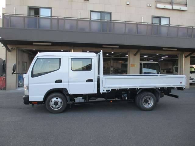 三菱ふそうキャンターダブルキャブ（Wキャブ）小型（2t・3t）[写真05]