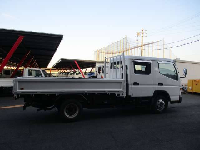 三菱ふそうキャンターダブルキャブ（Wキャブ）小型（2t・3t）[写真06]