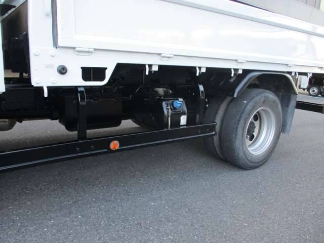 三菱ふそうキャンターダブルキャブ（Wキャブ）小型（2t・3t）[写真08]