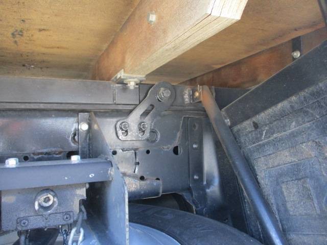 いすゞエルフクレーン4段小型（2t・3t）[写真16]