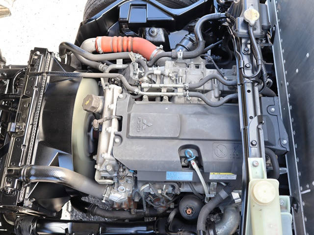 三菱ふそうキャンターアルミバン小型（2t・3t）[写真22]