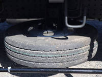 三菱ふそうキャンターアルミバン小型（2t・3t）[写真25]