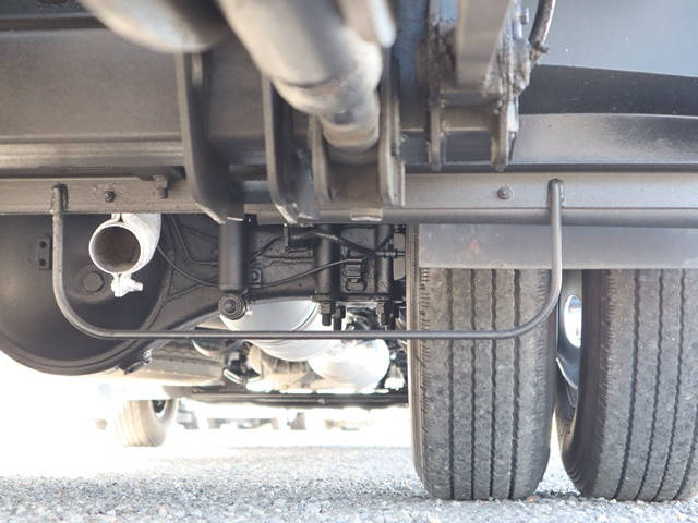 三菱ふそうキャンターアルミバン小型（2t・3t）[写真27]