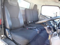 三菱ふそうキャンターアルミバン小型（2t・3t）[写真29]