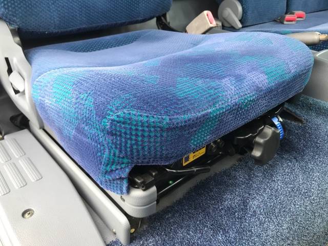 三菱ふそうキャンターアルミバン小型（2t・3t）[写真15]