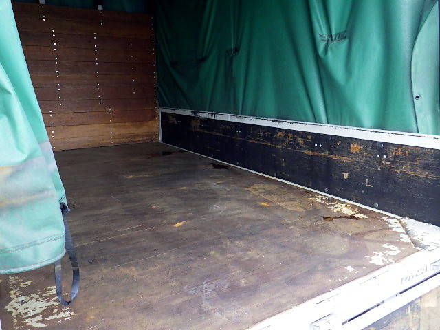 トヨタダイナカーテン車小型（2t・3t）[写真08]