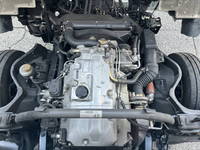 三菱ふそうキャンター平ボディ小型（2t・3t）[写真20]