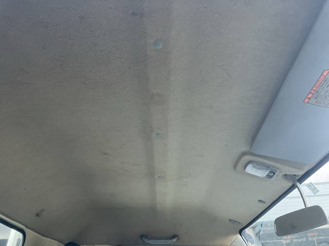 三菱ふそうキャンター平ボディ小型（2t・3t）[写真28]