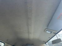 三菱ふそうキャンター平ボディ小型（2t・3t）[写真28]