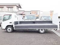 三菱ふそうキャンター平ボディ小型（2t・3t）[写真08]