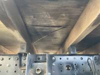 三菱ふそうキャンター平ボディ小型（2t・3t）[写真23]