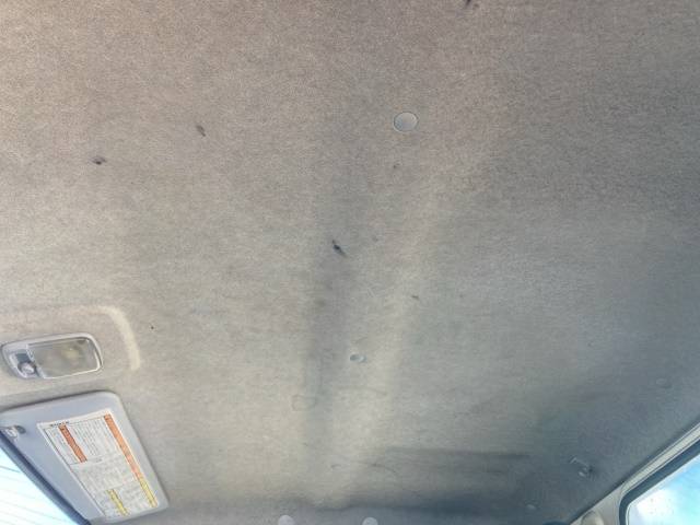 三菱ふそうキャンター平ボディ小型（2t・3t）[写真35]