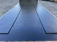 トヨタトヨエース平ボディ小型（2t・3t）[写真10]