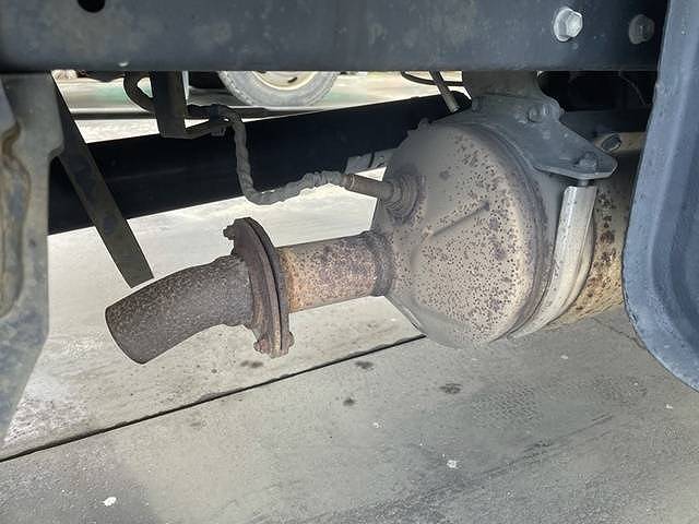 トヨタトヨエース平ボディ小型（2t・3t）[写真17]