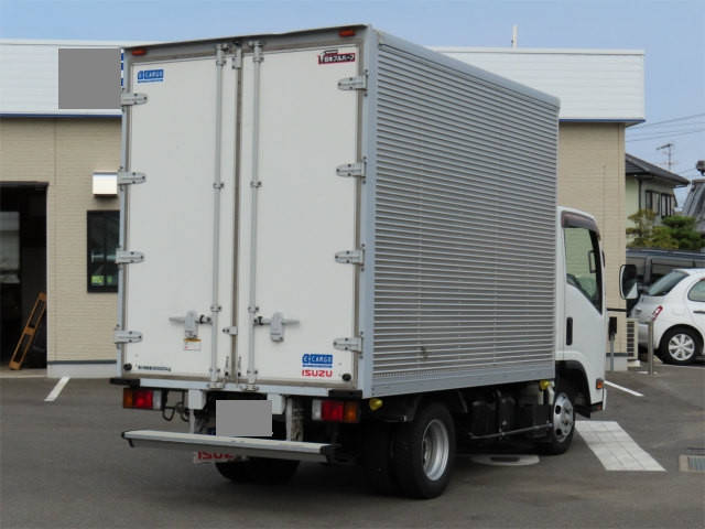 いすゞエルフアルミバン小型（2t・3t）[写真02]