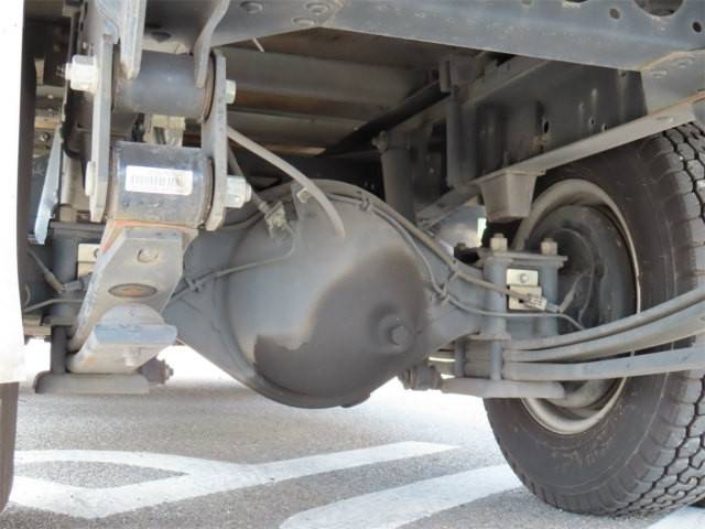 いすゞエルフアルミバン小型（2t・3t）[写真37]