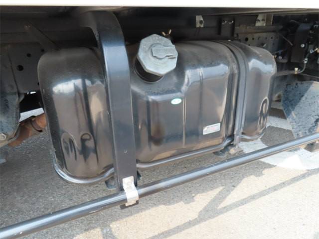 いすゞエルフアルミバン小型（2t・3t）[写真39]