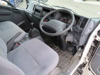 いすゞエルフアルミバン小型（2t・3t）[写真08]