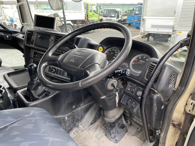 日野プロフィアミキサー車（コンクリートミキサー）大型（10t）[写真30]