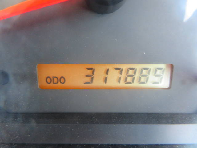 いすゞフォワード深ダンプ（土砂禁ダンプ）増トン（6t・8t）[写真13]