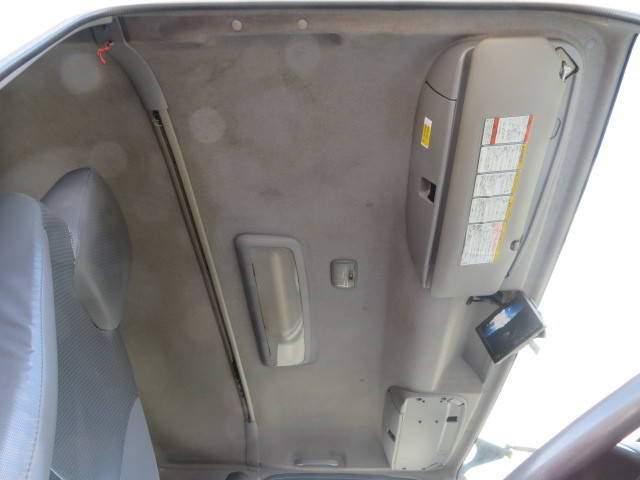 いすゞフォワード深ダンプ（土砂禁ダンプ）増トン（6t・8t）[写真22]