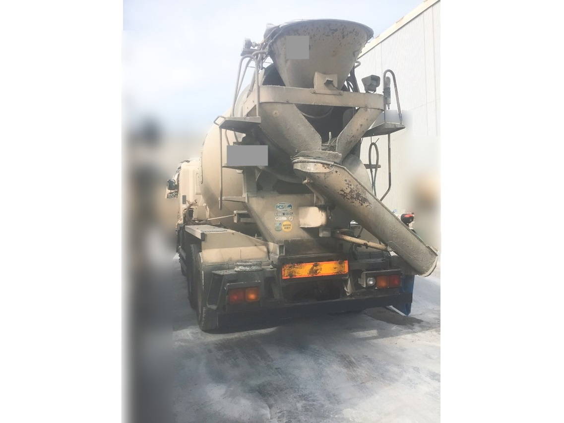 日野プロフィアミキサー車（コンクリートミキサー）大型（10t）[写真04]