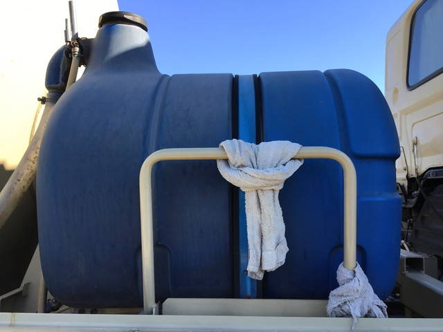 日野プロフィアミキサー車（コンクリートミキサー）大型（10t）[写真15]