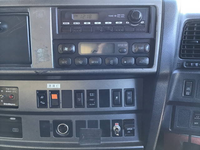 日野プロフィアミキサー車（コンクリートミキサー）大型（10t）[写真37]