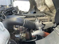 三菱ふそうスーパーグレートアルミウイング大型（10t）[写真24]