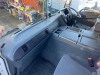 三菱ふそうスーパーグレートアルミウイング大型（10t）[写真33]