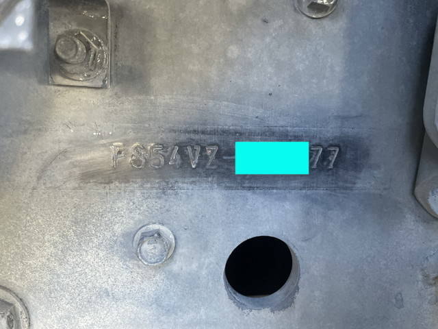 三菱ふそうスーパーグレートアルミウイング大型（10t）[写真40]