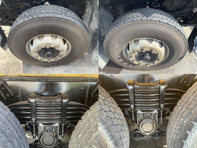 いすゞギガ汚泥吸引車大型（10t）[写真14]